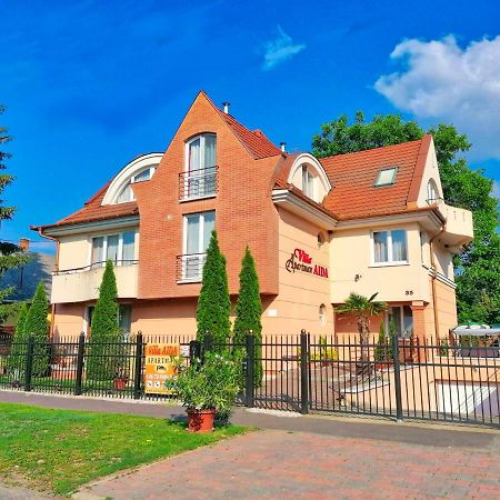Villa Aida Apartman Hajdúszoboszló Buitenkant foto