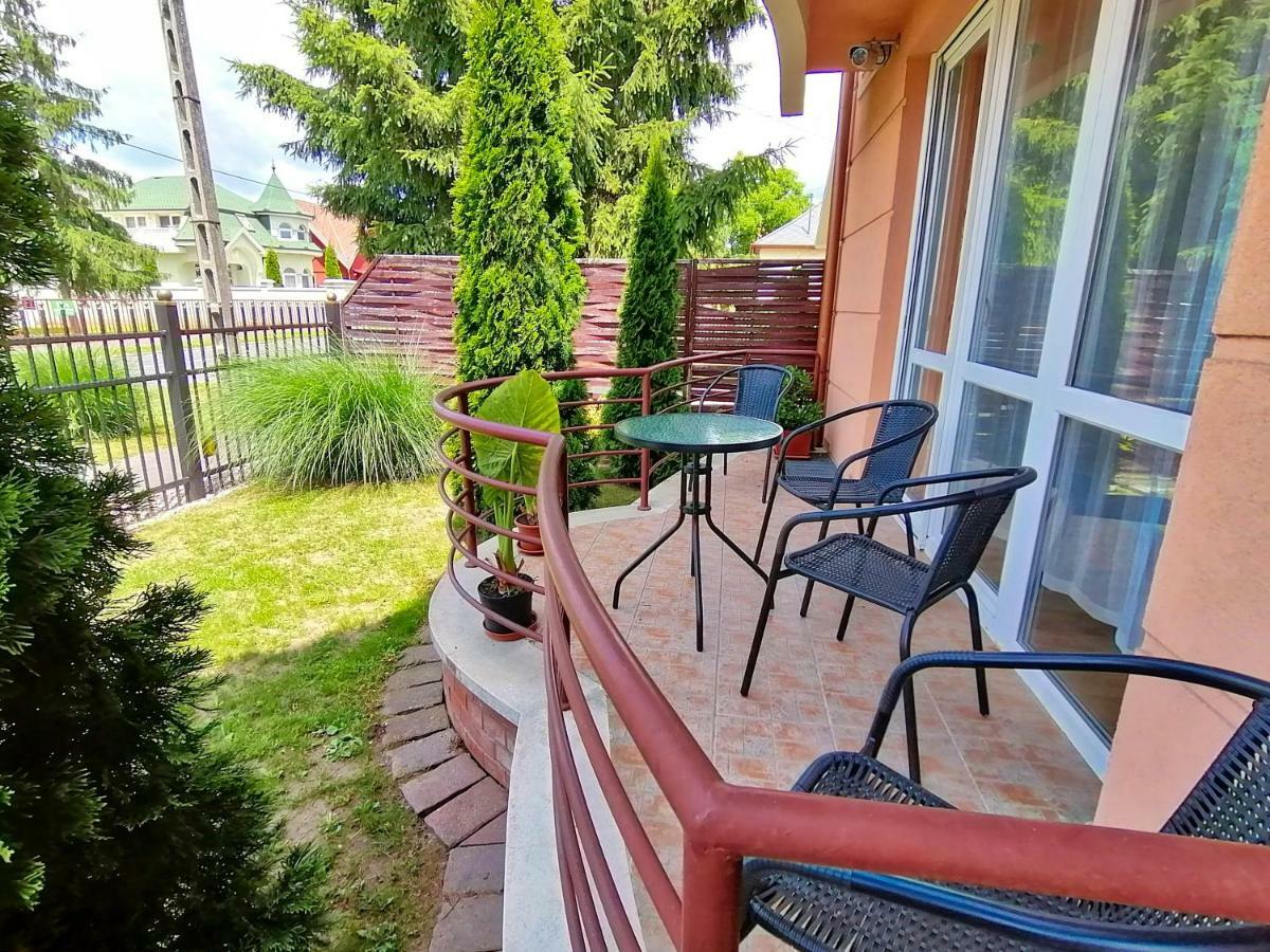Villa Aida Apartman Hajdúszoboszló Buitenkant foto